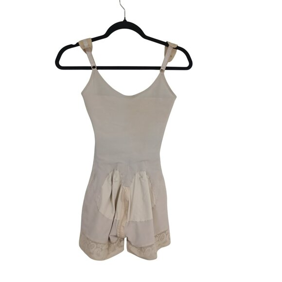 M&D Beige Post-Surgical Compression Garment Adjustable Straps Front Zipper Sz S - Picture 11 of 11